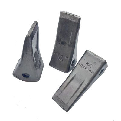 Zęby małej łyżki do koparko-ładowarki 61N8-31310 61QA-31310 61QA-31320 61Q6-31320 2713-9038